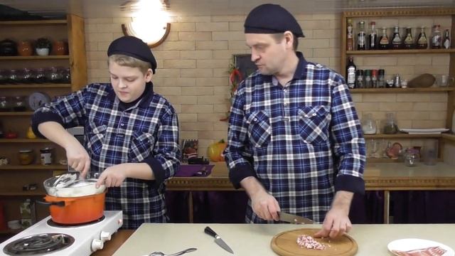 Плавленый сыр с беконом в домашних условиях. Георгий Апухтин
