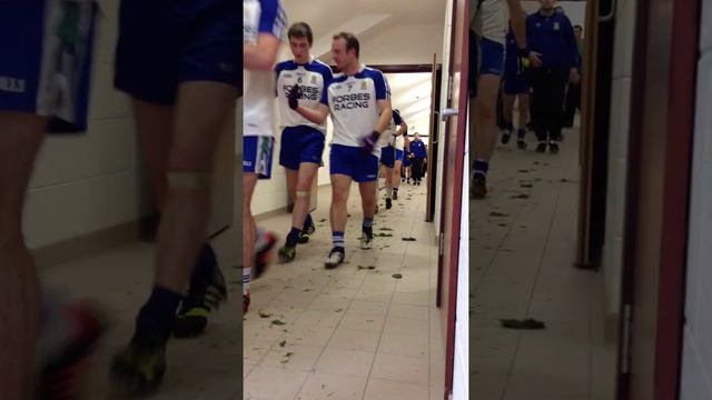 Ballinderry run the tunnel at Owenbeg Championship Qtr finals