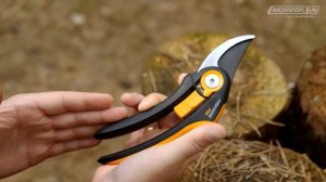 Плоскостной секатор Fiskars SmartFit P68