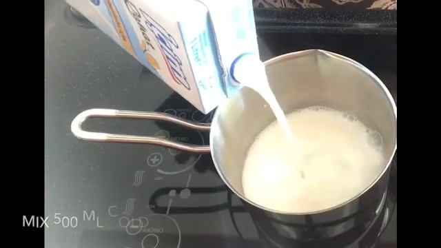 КУРИНЫЕ ФРИКАДЕЛИ В СЛИВОЧНО-ЧЕСНОЧНОМ СОУСЕ / СHICKEN MEATBALLS IN CREAM AND GARLIC SAUCE смотреть онлайн