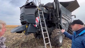 Fendt IDEAL 8 - Самый производительный и жадный роторный комбайн.