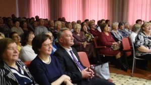 КАРАОКЕ-КОНЦЕРТ, посвященный международному дню пожилых людей.mp4