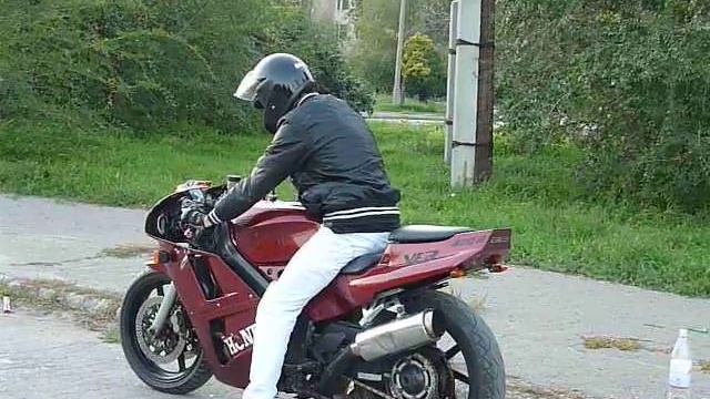 как у меня сел аккумулятор.MOV смотреть онлайн