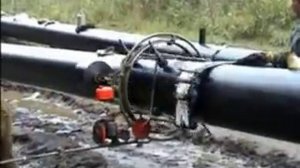 Машины Горяного. Изоляция трубы Ф 530.mpg