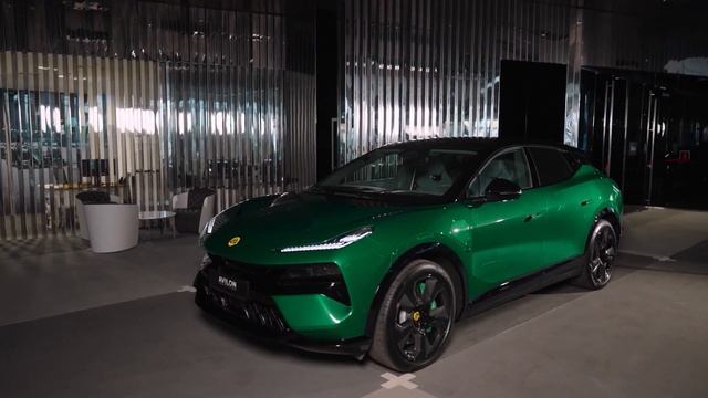 LOTUS ELETRE уделает быка LAMBORGHINI URUS? S+ и R+ в АВИЛОН ЭЛЕКТРО! Все цвета. смотреть онлайн