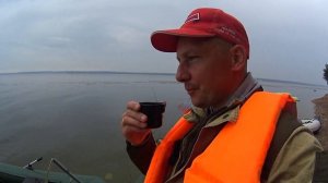 ЛОВЛЯ ЛЕЩА С ЛОДКИ НА ДОНКИ. ЭХОЛОТ ПРАКТИК 6. СНАРЯЖЕНИЕ ЛОДКИ ДЛЯ РЫБАЛКИ. АНЕКДОТ ПРО ЗНАК !!