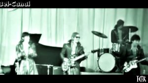 поспорил старенький автомобиль,