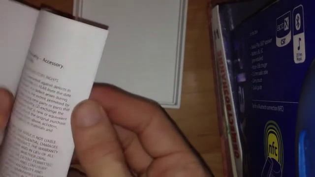 Apple EarPods смотреть онлайн