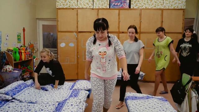 Шуточный клип от родителей для выпускников детского сада "2019" смотреть онлайн