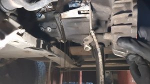 Как снять корпус раздаточной коробки на Toyota Hilux Surf KZN185 1KZ-TE