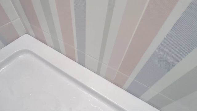 Красивая, небольшая ванная. ЖК Ясеневая смотреть онлайн