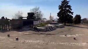 #войнаукраина #бандеровцы #просятпрощенья Бандеровцы, задержанные бойцами из ЧР, просят прощения