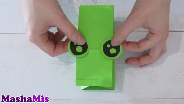 Коробочка молока оригами из бумаги для подарка