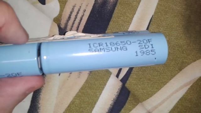 Как я восстановил аккумуляторы в батарее ноутбука, разборка и зарядка током 0.3 А-1 часть смотреть онлайн