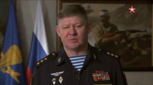 Командующий ВДВ Андрей Сердюков рассказал о комплектовании соединений ВДВ.