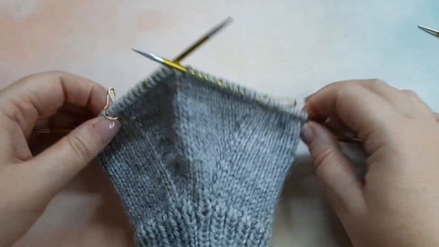 МК носки с узором Тюльпан спицами/пятка стронг/ленточное убавление петель/закрытие шов петля в петл
