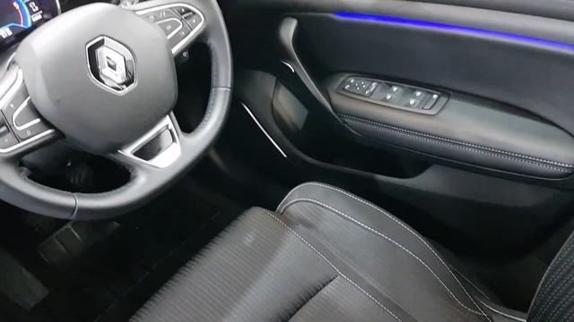 201G1083 - 2020 Renault Megane ICONIC BLUE DCI 115 MY1 20,950 смотреть онлайн