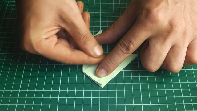 Оригами птица. Как сделать оригами птицу. Птица из бумаги оригами // Origami Bird