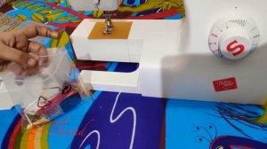 Unboxing Singer Tradition 2250 Sewing Machine