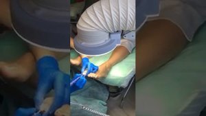 Супер вытяжка "CRYSTAL ECO Standard Master" и сеанс педикюра в студии "Malinina lash & nail studio"
