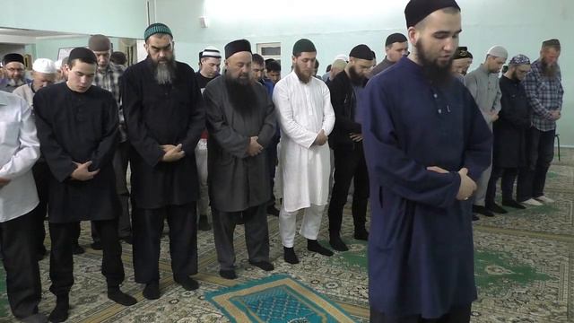 Таравих намаз в "Ак мечети" смотреть онлайн