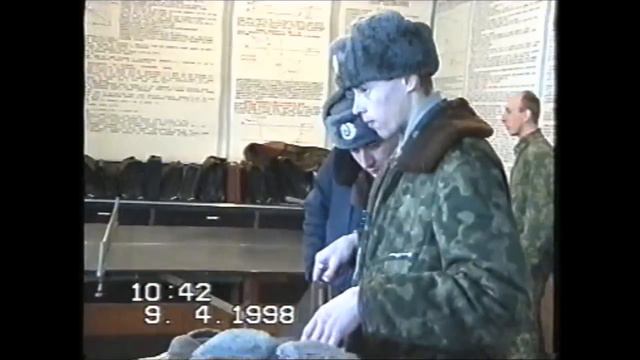 один из дней в 3 АЭ, незадолго до расформирования 600 ВТАП (78684) в Шадринске 98 год, смотреть онлайн