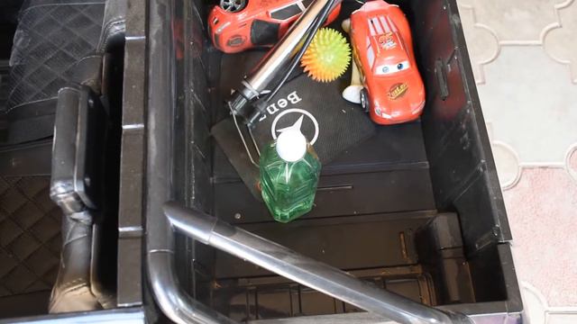 100 СПОСОБОВ КИНУТЬ БУТЫЛКУ! Bottle Flip Challenge. 6 Часть. FINAL смотреть онлайн