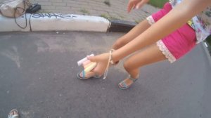 CHALLENGE 10X10 // РИСУЕМ НА АСФАЛЬТЕ С ЗАКРЫТЫМИ ГЛАЗАМИ