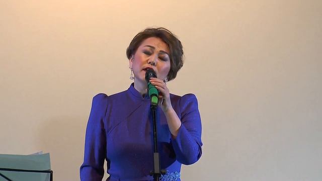 Бурятские песни аюшеева. Бадма-ханда аюшеева. Бадма-ханда аюшеева. Бадма ханда аюшеева дочь. Сэсэг аюшеева певица.