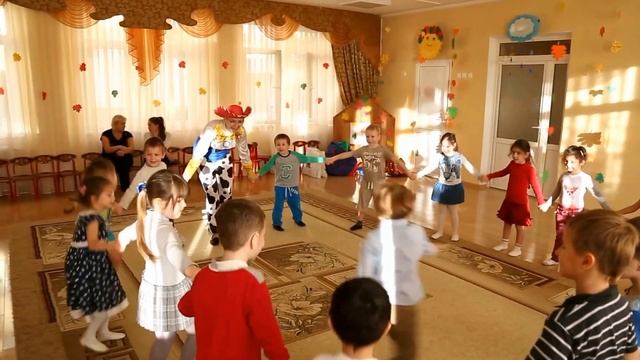 День рождение в детском саду - Саше 5 лет! смотреть онлайн