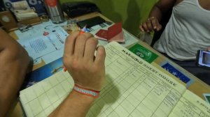 На адском поезде в Варанаси. Прелести путешествия по Индии ?? Наше первое знакомство с Гангой…