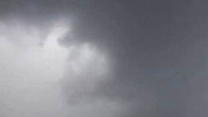 Темное небо тучи кучей