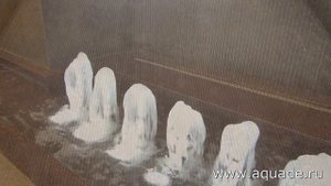 Струнно капельный водопад с фонтаном