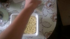 КАК ПРАВИЛЬНО ЗАВАРИТЬ ДОШИРАК!!! | 10 ЛАЙФХАКОВ С ДОШИРАКОМ