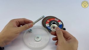 Особый способ заточить топор так, чтобы он был острым, как бритва!