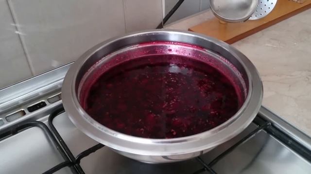 Как сварить ВАРЕНЬЕ из вишни // ГУСТОЕ И АРОМАТНОЕ. смотреть онлайн