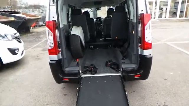 GX12EUL Peugeot Expert Tepee 2.0 HDi 130ps Leisure 5dr 6seats смотреть онлайн