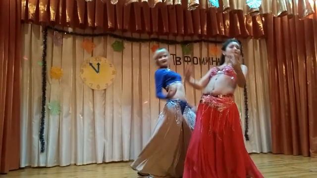 Восточный танец "Арабия" - Татьяна Бушан и Марьяна Каминская (Носкова) смотреть онлайн