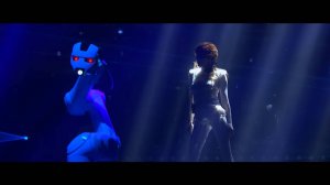 Mylène Farmer - Diabolique mon ange - Timeless Live (Clip Officiel)