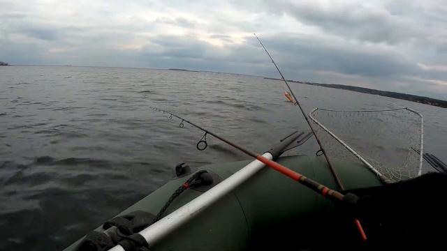 ЩУКА на ВОБЛЕР.   Доловил таки ЩУЧКУ !