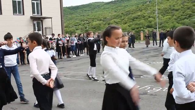 Акция "Танец Победы" смотреть онлайн