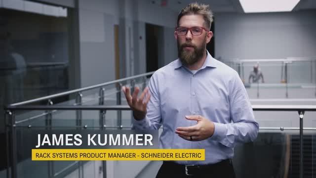 Интервью с компанией Schneider о подключении электропитания к стойкам в центрах обработки данных.