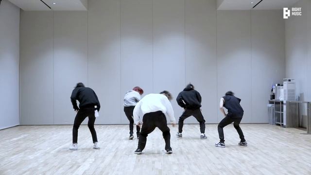 TXT (투모로우바이투게더) 'Opening Sequence' Dance Practice