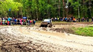 Гонки 4x4 по грязи бездорожью на джипах, внедорожниках оффроад 2015 полноприводные машины offroad