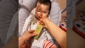 Как научить ребёнку пить из трубочки