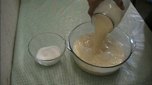 КАК ПРИГОТОВИТЬ МОЛОЗИВО. КАК СВАРИТЬ МОЛОЗИВО В ДУХОВКЕ.