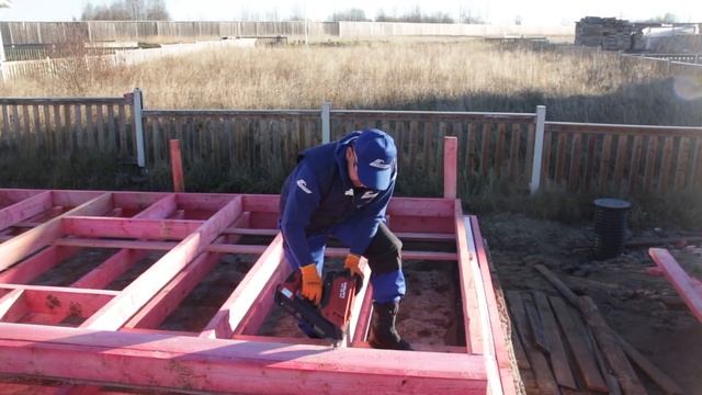 3.3. Строительство каркасного дома. Сборка и подъем стен 1-го этажа. Строй и Живи.