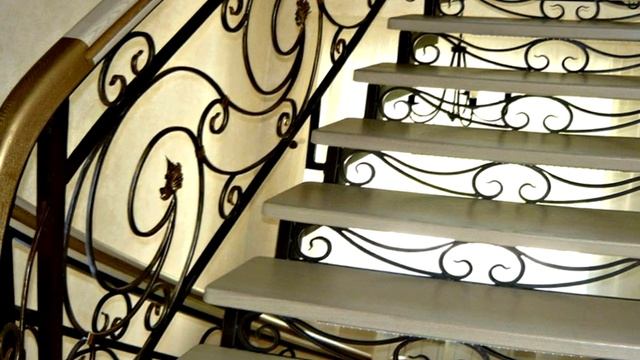 Перила 92 Лестница из металла для дома Днепропетровск фото кованые перила Днепр изготовление смотреть онлайн