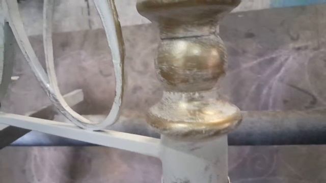 Красивые кованые перила в дом на лестницу