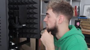 Распаковка и обзор акустического экрана